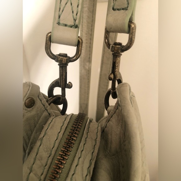 American Leather Co. Lenox Triple Entry Satchel Green Embossed/Tooled Design - Picture 6 of 10